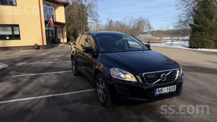 Volvo Tirgojas Volvo xc 60 2, 4D ar 158kwh jaudīgu motor