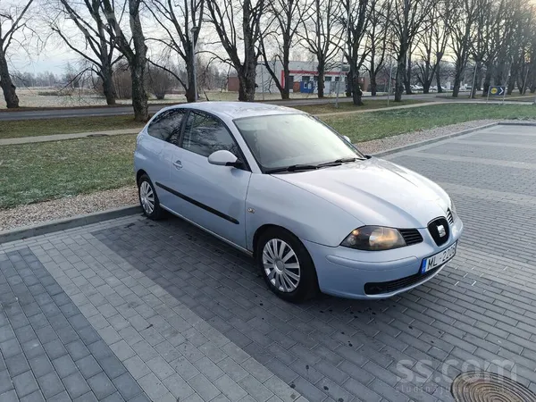 Seat Ļoti ekonomiska , ap 4.5l/100km. 