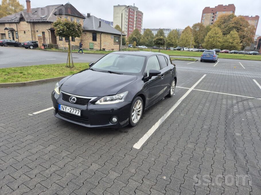 Максимальная комплектация
Машина всегда обслуживалась только у официального