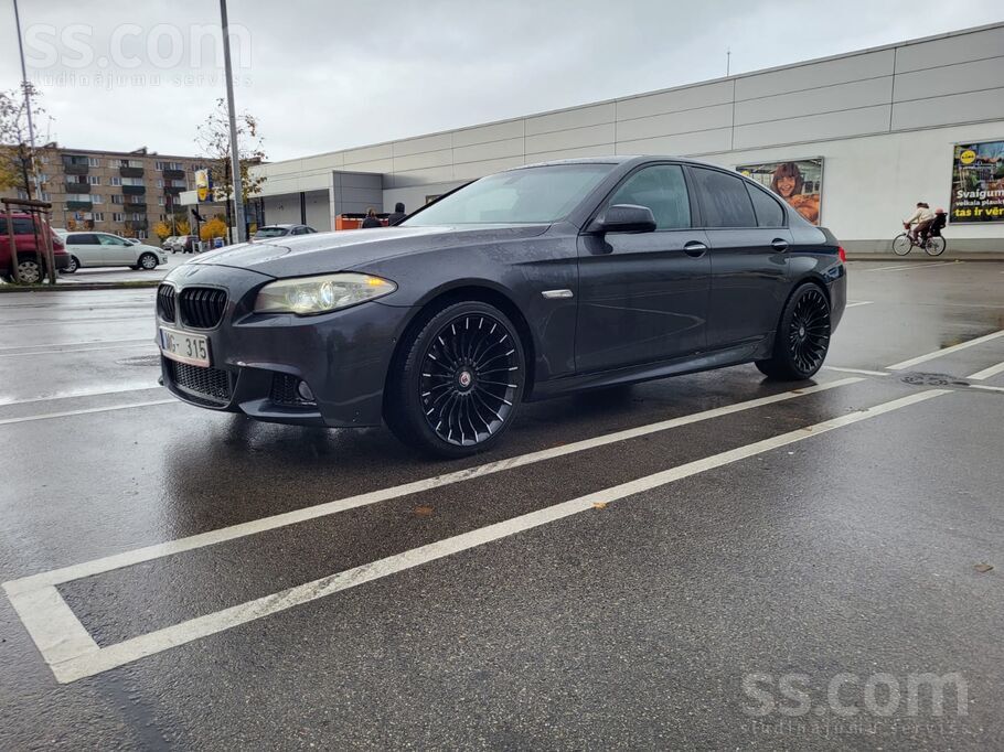 Tiek pārdots kopts BMW 535 D, M paka, 313 hp, 230 kw. Uzstādīta pretaizdzīša