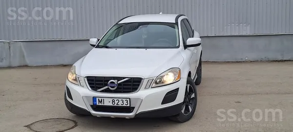 Volvo Pārdod Volvo Xc60.2, 4D