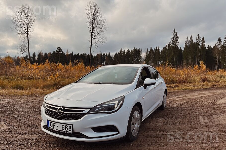 Opel Pārdodu labi uzturētu, mazu un jaudīgu Opel Astra 