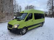 Mercedes Pārdod uzņēmums.