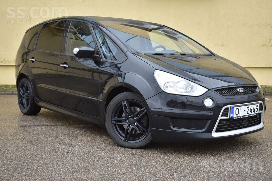 Ford Ford S-Max (2008.g) Melna met.