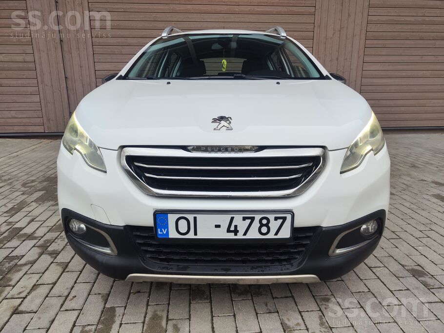 1.2 benzīns,
60 kW.
Tikko no Francijas.
100 % oriģināls nobraukums.