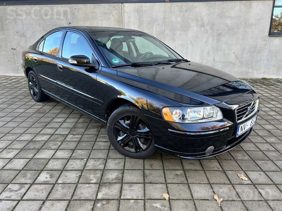 Volvo Pārdod
