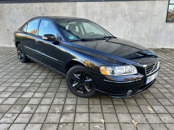Volvo Pārdod