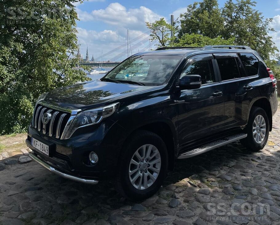 Toyota Toyota Land Cruiser Executive 2.8 D-4D (130 kW) 