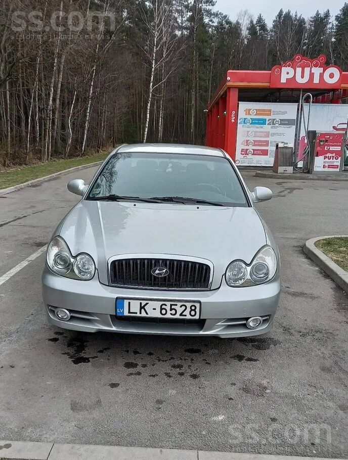 Продам Hyundai sonata 2.0 бензин, 2003 года. Автомобиль в отличном состоянии