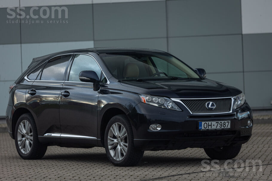 Lexus Īpašniece pārdod Lexus Rx450H, 183 kW, automāts. 