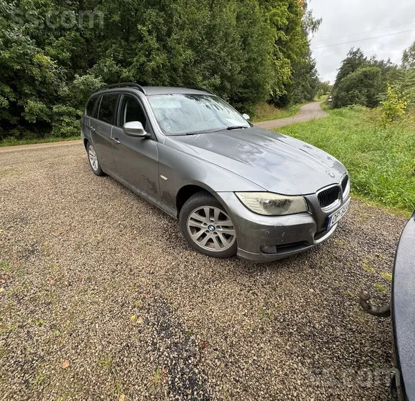 BMW 320 - 1