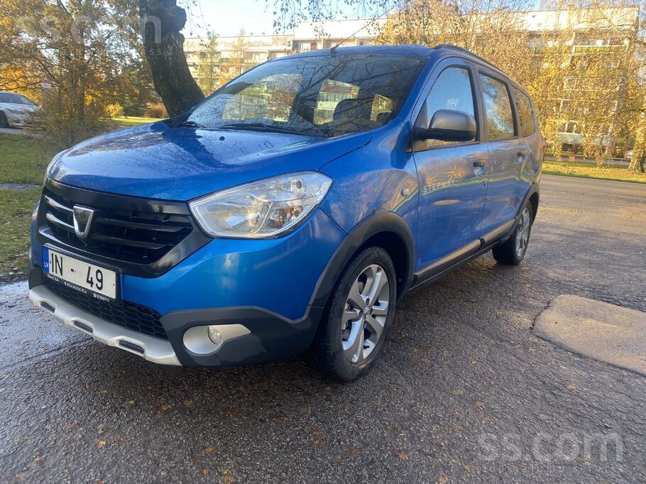 Dacia Lodgy 2015 - 5,999  €, 186 tūkst., Latvija