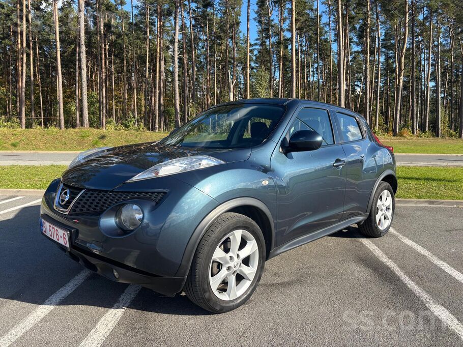 Nissan Nissan Juke no Nīderlandes ar mazu noskrējienu, pa