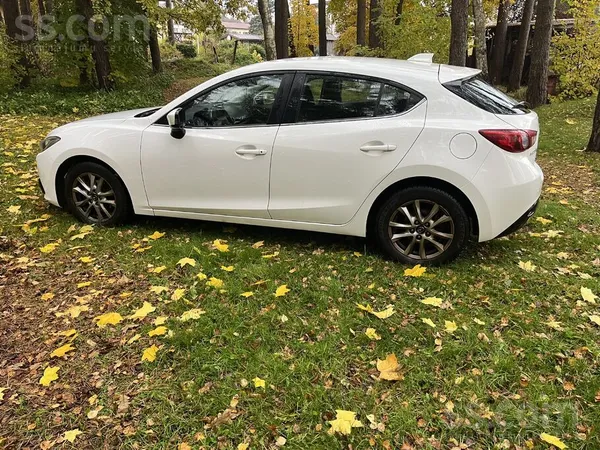 Mazda Iegādāta Latvijā. Vienu ziemu brauktas vissezonas 