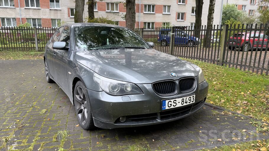 Продается BMW 5-й серии в хорошем состоянии. 
Техосмотр пройден с первого р