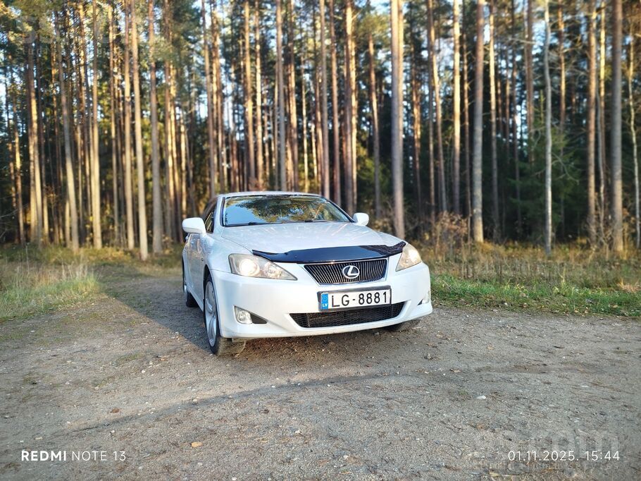 Tehniskā apskate derīga līdz 30.10.2026 auto labā stāvoklī, samainīti visi f