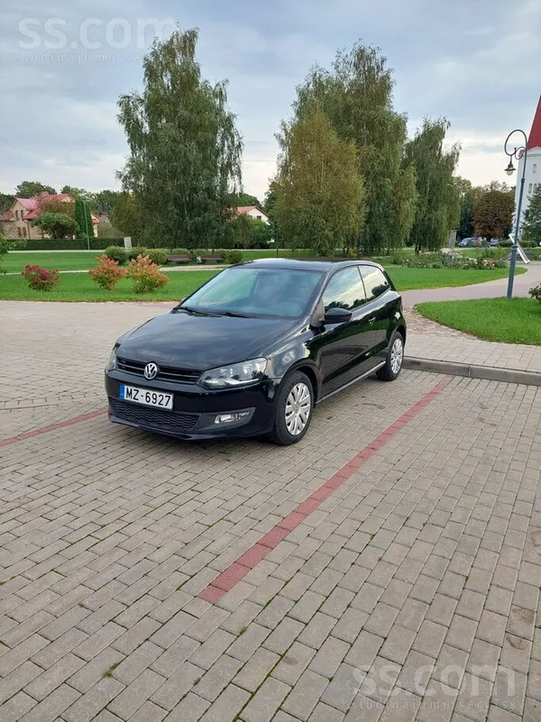 Volkswagen Pārdod Polo 2010. gada 1.6 Tdi ar automātisko kārb