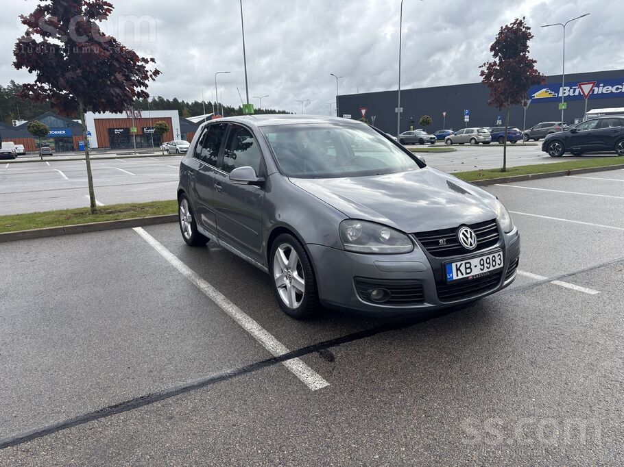 Volkswagen Pārdodu Golf 5 GT ar automātisko kārbu, 2.0 dīzeļd
