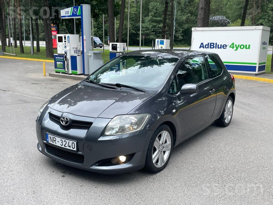 Toyota Toyota Auris, ekonomisks 2.2 dīzelis, mehāniskā āt