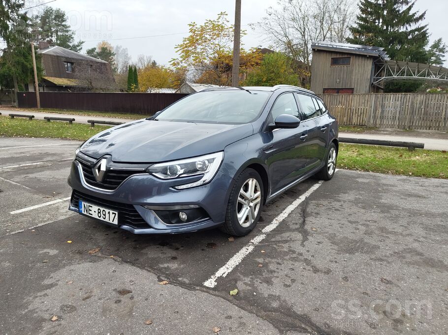 Renault Megane. 1.5 Dīzelis. 81 kw
TA uz 2 gadiem līdz 05.07.2027
Ļoti e