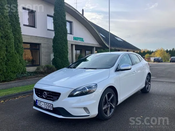 Volvo 2.0D, R-Desing. 140kw- 190zs. Mehāniskā ātrumkārba