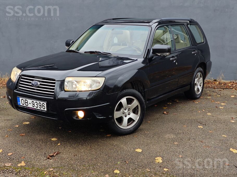Subaru forester 2.0 benzīns/gāze automātiskā ātrumkārba, Svaiga TA.
-4x4