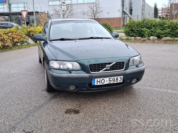 Volvo Pārdodu koptu auto ar tehnisko apskati , kura izie