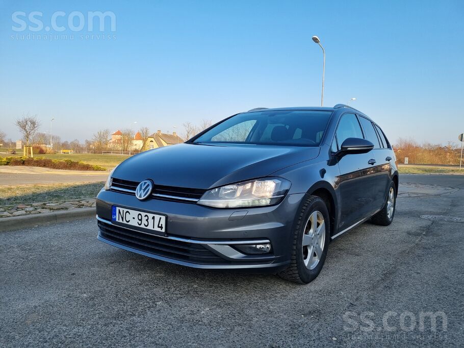 Volkswagen Pārdodu VW Golf 7 - feislifts, “Saund” komplektāci