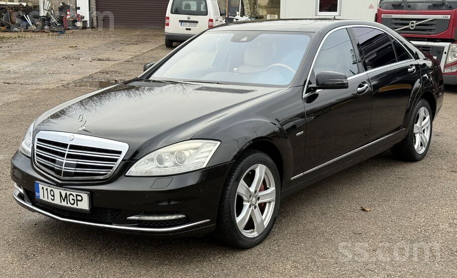 S500L 4Matic. Maxi komplektacija. Ļoti laba stavokli. Pilnigi jauns dzineis(