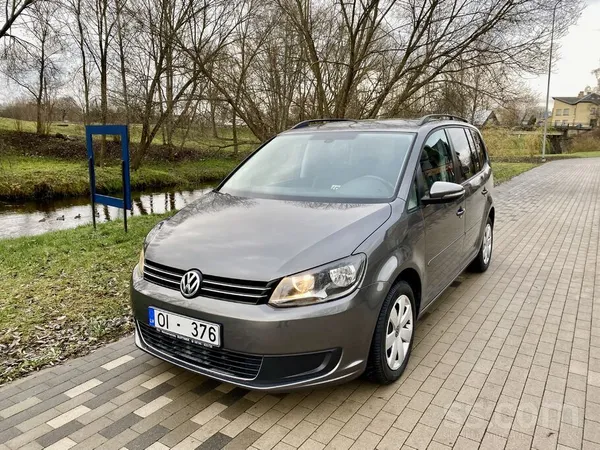 Volkswagen Из Франции хорошее состояние возможно лизинг обмен