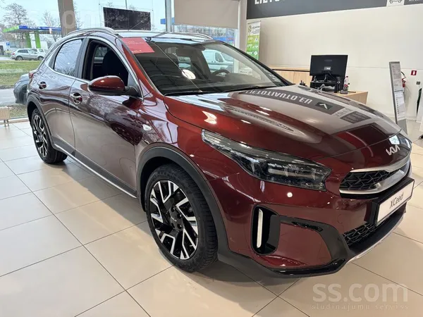 1.5 Turbo benzīns, Automāts. 
Vidējais degvielas patēriņš 5, 4L/100Km. 
Kr