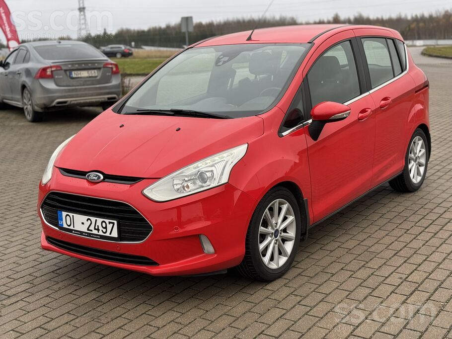 Titanium komplektācija, ceļa nodeva 54 eiro/gadā, klimata kontrole, priekšēj