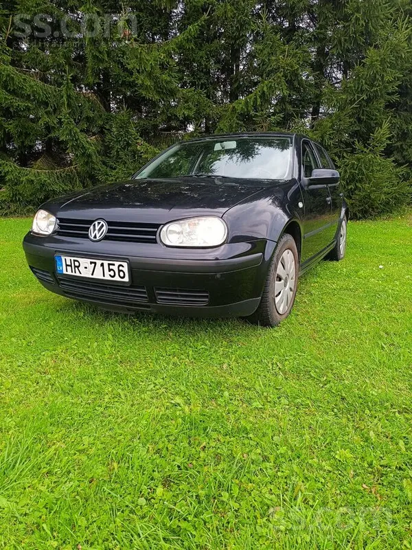 Volkswagen Labā darba kārtībā, ekonomisks (6l ), kopts Golfs.