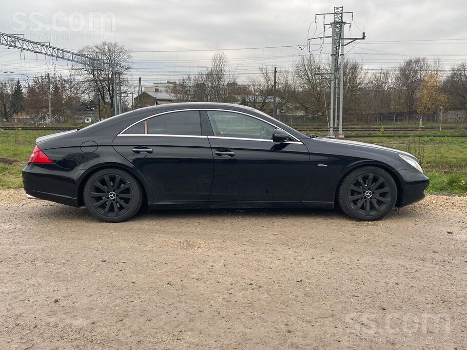 Mercedes Benz cls fl в отличном состоянии, без намёков на ржавчину. Сухой, н