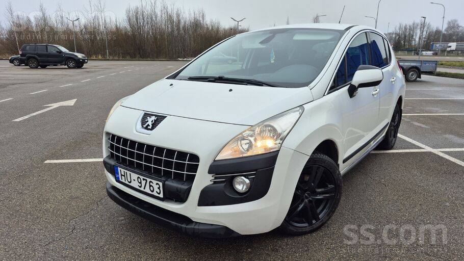 Автомобиль 2011 года 12 месец. машина в хорошем техническом состоянии. Двига