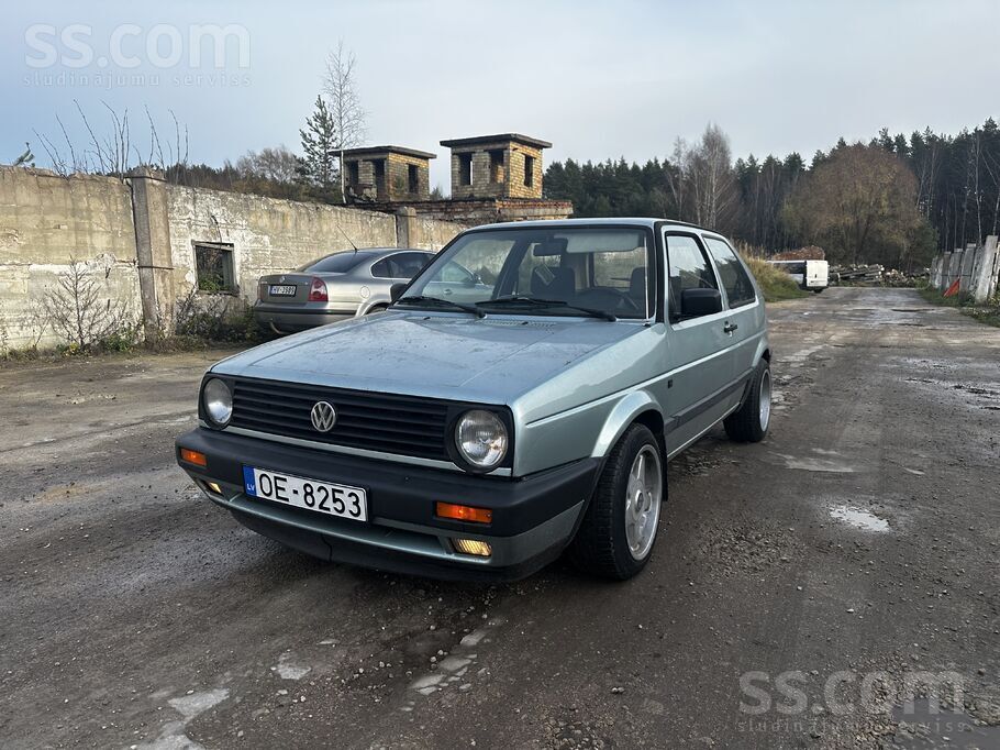 Pārdodu golf2 1991 gada
1.4D, skate beidzas februāri, platie bamperi, hella