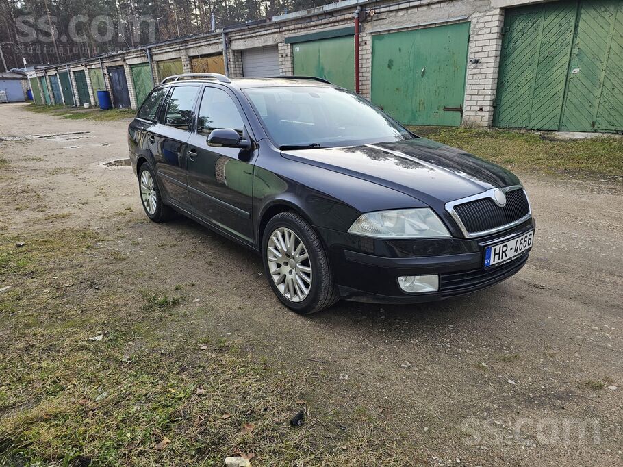 Skoda Pārdod auto, vienmēr uzturētu labā tehniskā stāvok