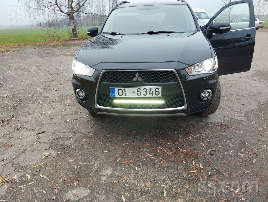 Mitsubishi Auto tikko ievests un reģistrēts. Sāli nav redzēji
