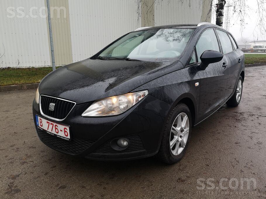 Teicamā stāvoklI gan tehniski gan vizuali.
Mazs noskreiens.
Pilna servis