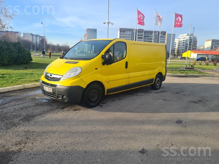 Opel Pārdod kravas autobusu. Tehniskā apskate līdz 08.2
