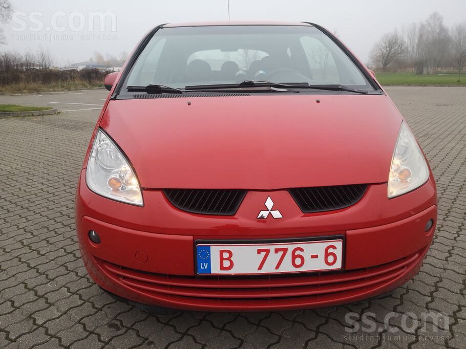 Teicama stāvoklis gan tehnisk gan vizuali.
No Vācijas. Bez rūsas.
Dzinēj