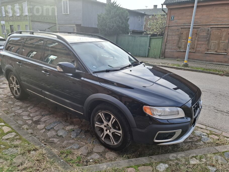Volvo Pārdodu Volvo Xc70. Ļoti labā stāvoklī. Atrodas Li