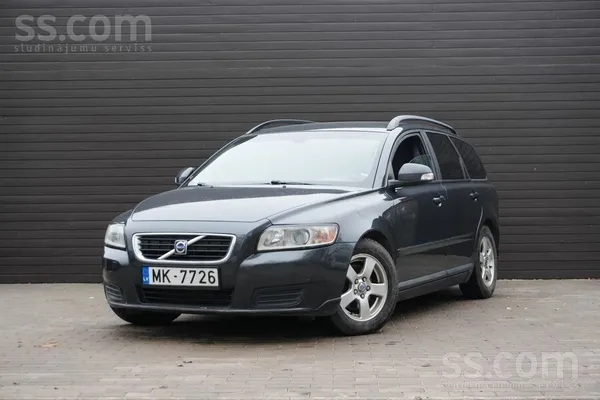 Volvo Volvo V50 2010. gada 1.6 dīzelis ar manuālo transm