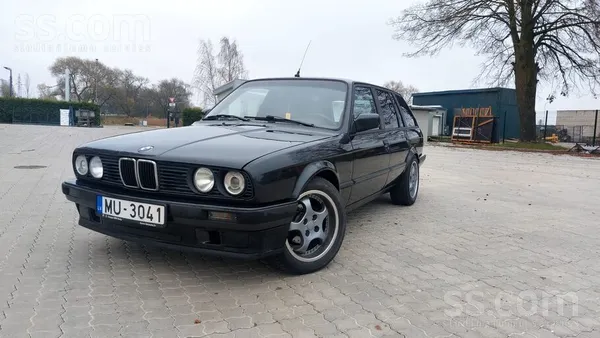 BMW Pārdodu 1993. gada BMW 3. sērijas (E30) Touring. A