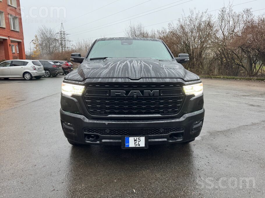 Dodge Ram 1500 Limited Night Edition, 540hp (0-100km/h 4