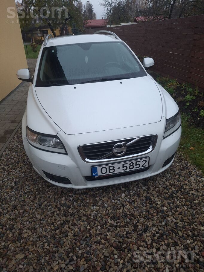 Volvo Pārdodu volvo V50.1.6 D, Ta 28.10.2026 gads. Laba 
