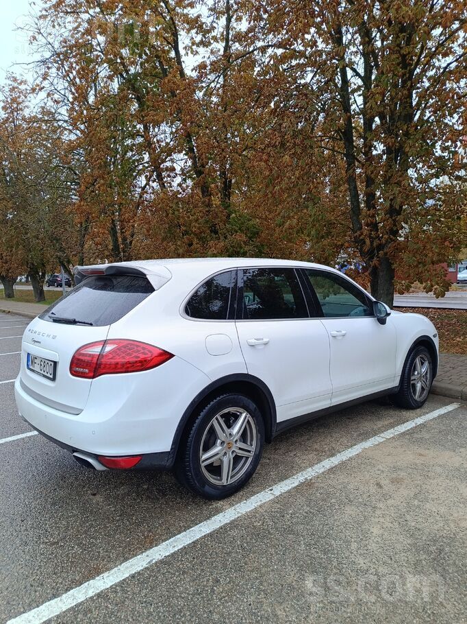 Продается полностью оригинальный мало пользованный автомобиль лимитированной