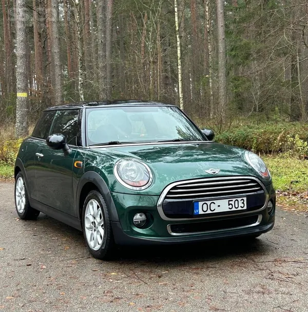 Ekonomisks auto teicamā tehniskā stāvoklī, kopts salons bez nolietojuma pazī