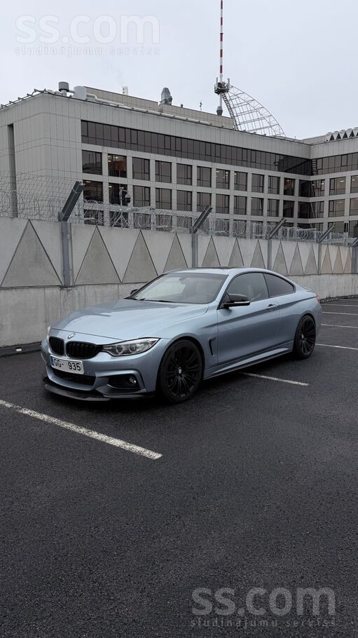 BMW 435
