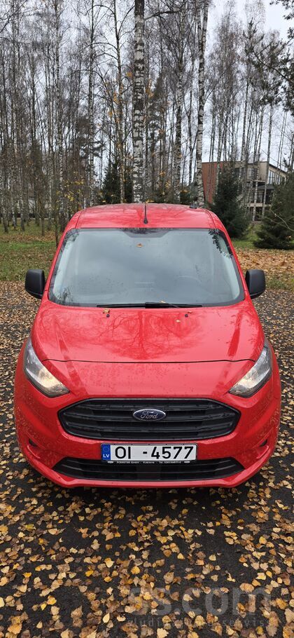 Jaunas mašīnas stāvoklis. Nav buhtes vai skrāpēs. Sēdekli tīri, ka jaunie.